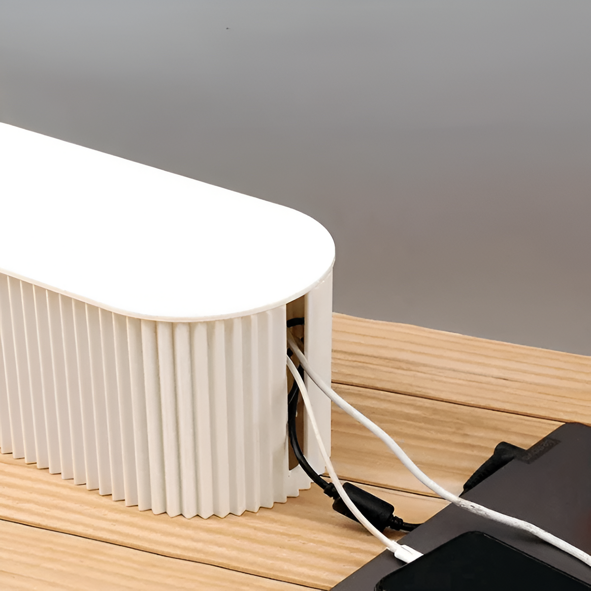 Boîte à Câbles de Rangement – Design Strié Minimaliste