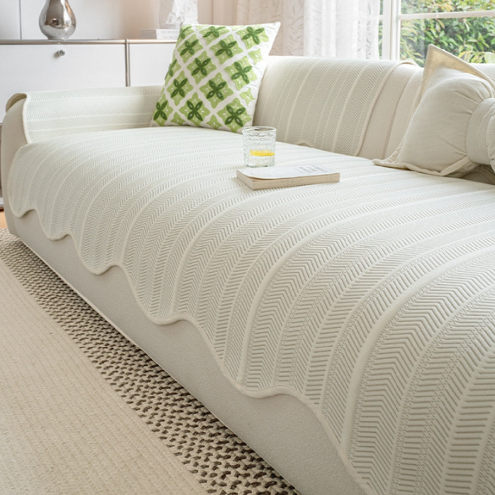 Housse de Canapé Chevron en Microfibre avec Bord Festonné | Protection Élégante pour Votre Salon 0