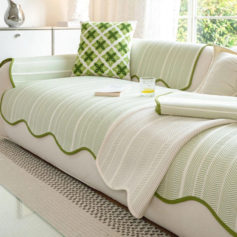 Housse de Canapé Chevron en Microfibre avec Bord Festonné | Protection Élégante pour Votre Salon 4