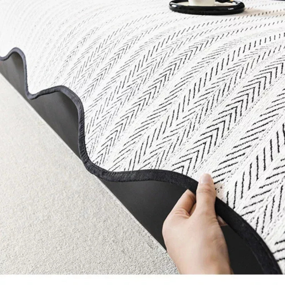 Housse de Canapé Chevron en Microfibre avec Bord Festonné | Protection Élégante pour Votre Salon 7