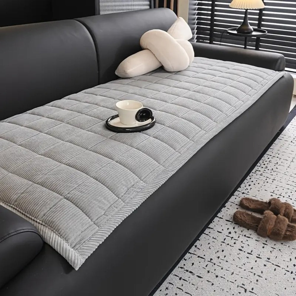 Housse de Canapé Matelassée en Microfibres Antidérapante | Protection Douce pour Confort Quotidien 4
