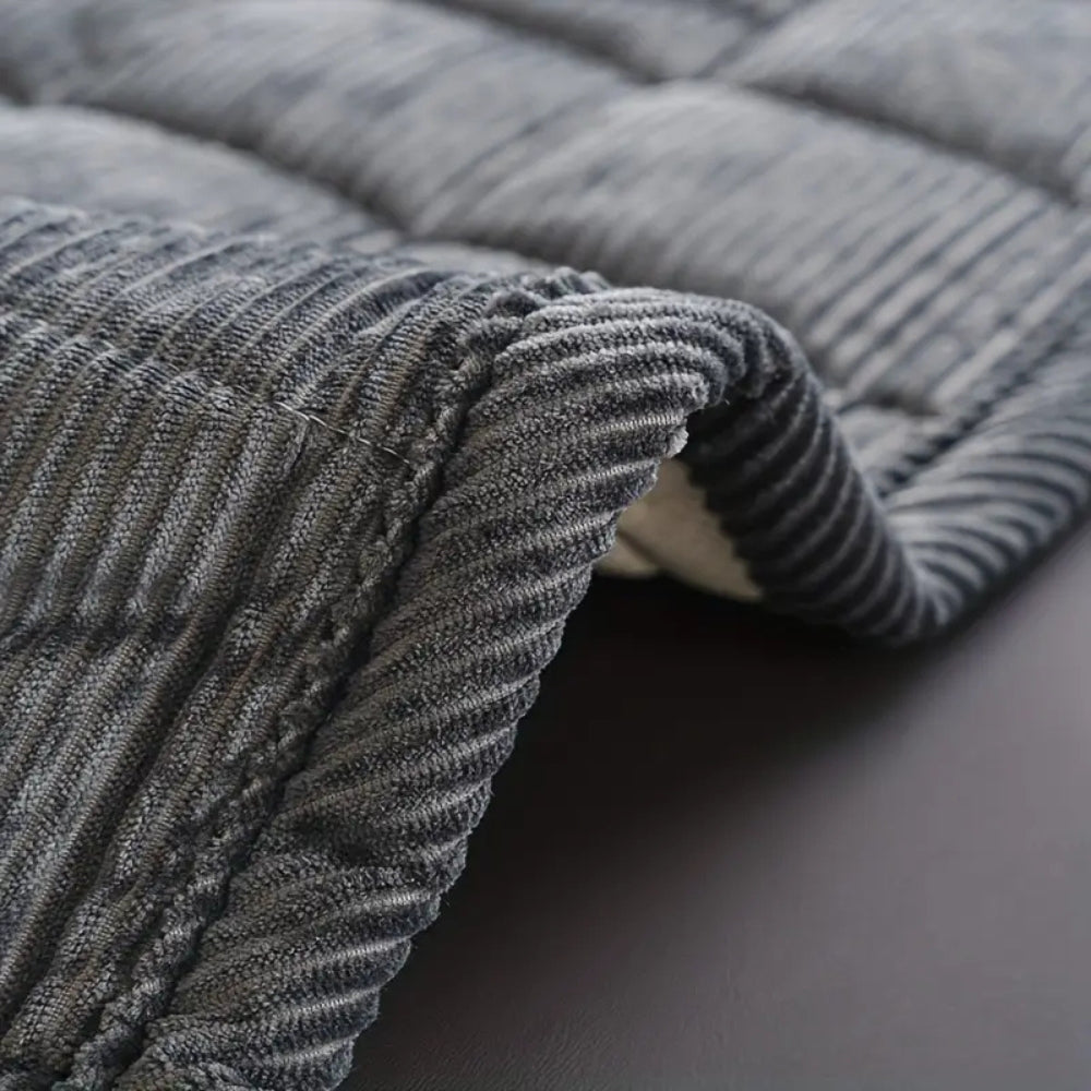 Housse de Canapé Matelassée en Microfibres Antidérapante | Protection Douce pour Confort Quotidien 5