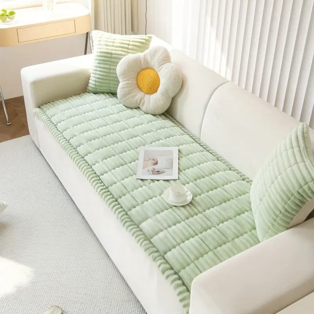 Housse de Canapé en Peluche avec Bords Plissés | Protection Élégante pour Confort et Style 6