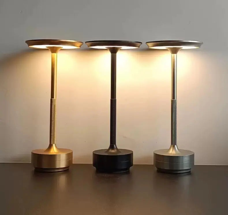 Lampe de Bureau LED avec Gradation Tactile et Design Moderne 2