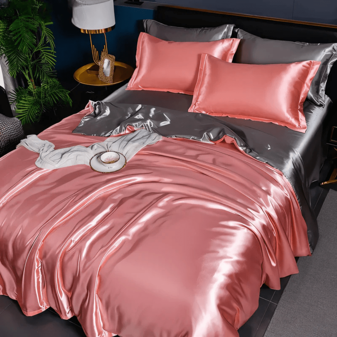 Parure de Lit Satinée – Housse de Couette et Taies