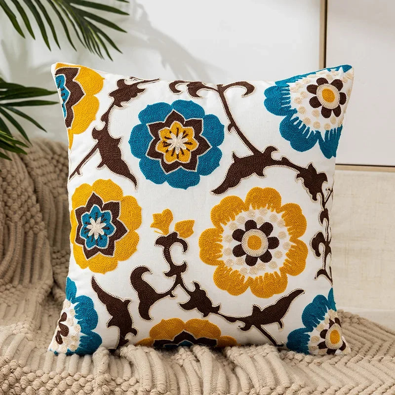Housse de Coussin Brodée Motif Floral 45 × 45 cm
