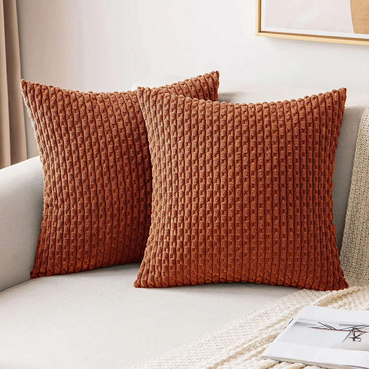 Housse de Coussin Côtelée – Texture Décorative