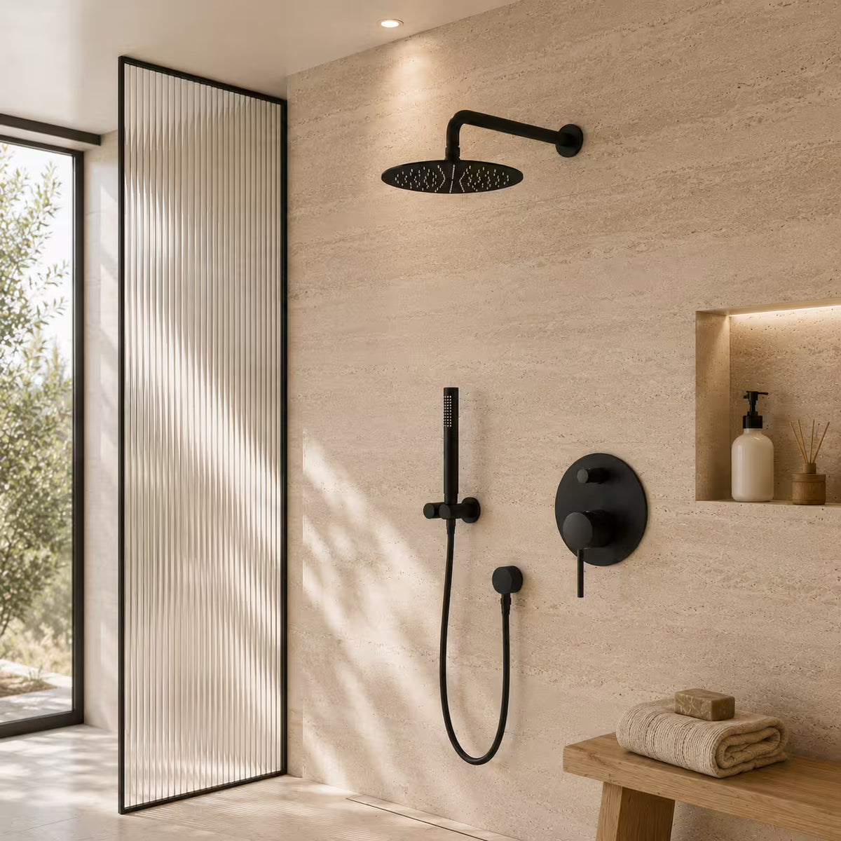 colonne de douche encastrée noir mat dans une salle de bain design