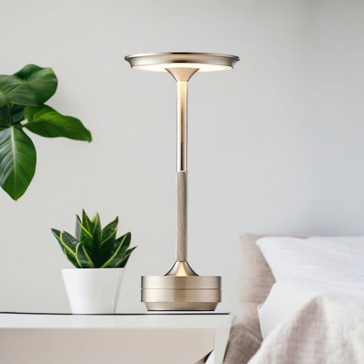 Lampe de Table Sans Fil avec Éclairage LED Réglable et Batterie Rechargeable