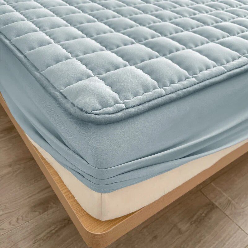 Protège-Matelas Matelassé Respirant avec Bonnet Extensible